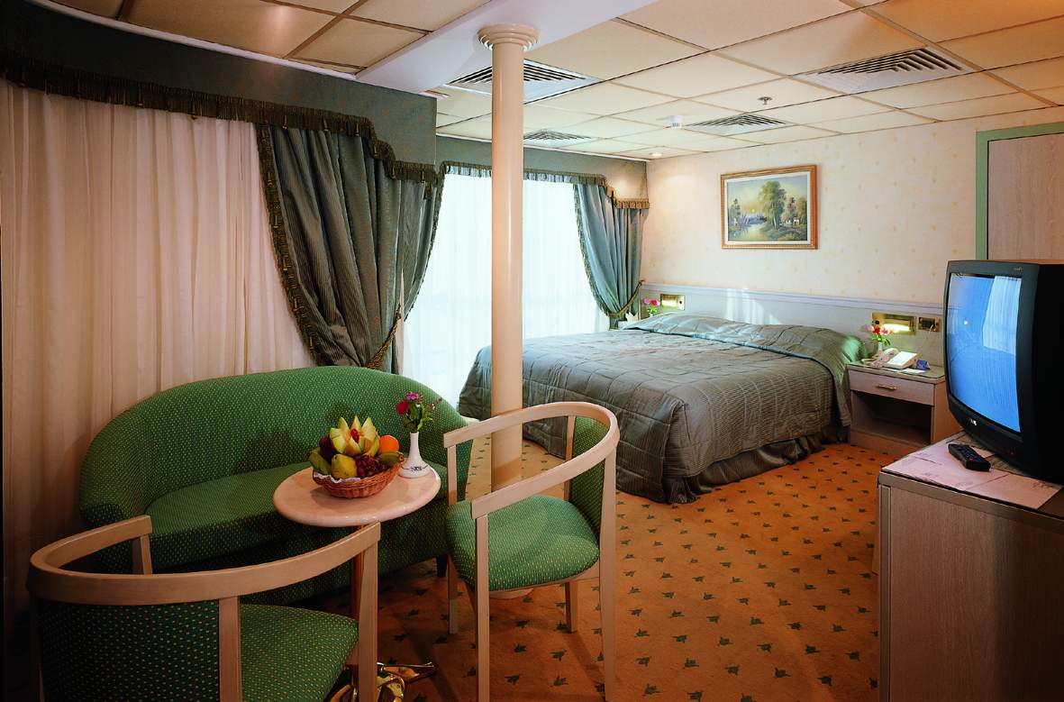 Grand Princess Suite