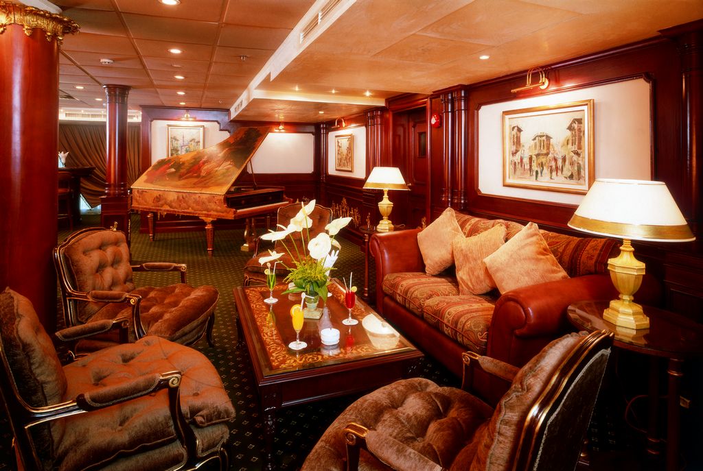 Royal Princess Lobby
